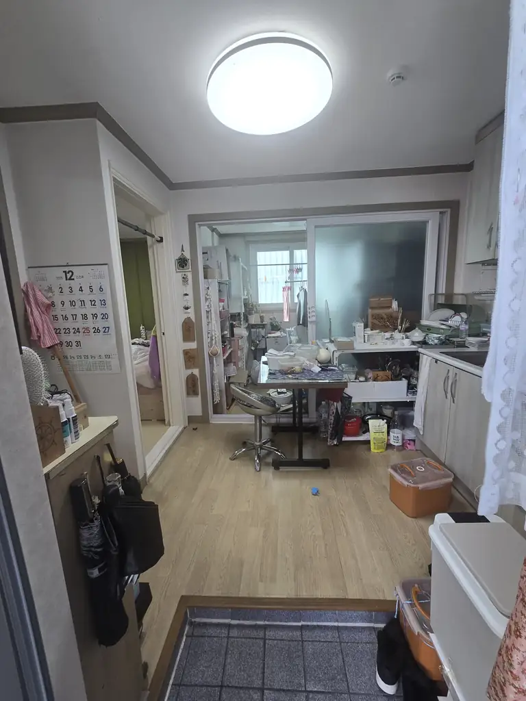 유품정리 정리 전 공간 참고 사진