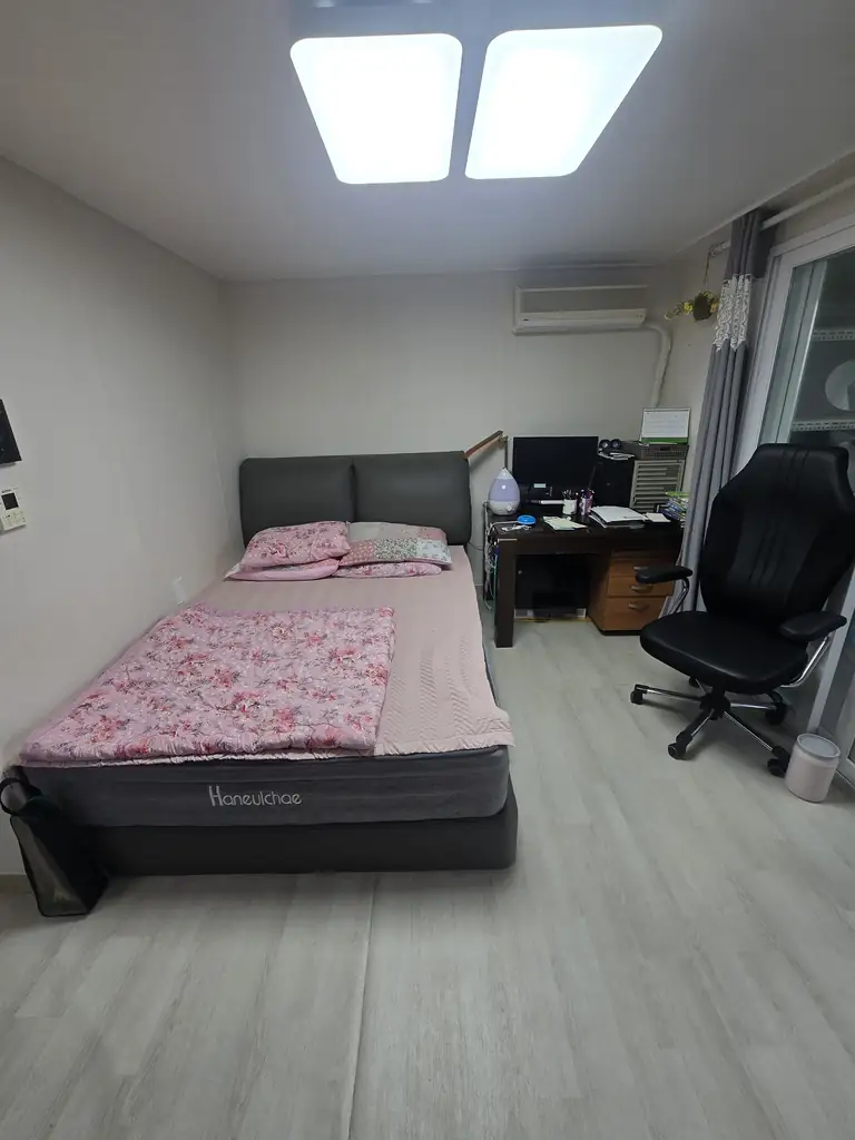 서울 영등포구 신길동 유품정리 작업 전 모습